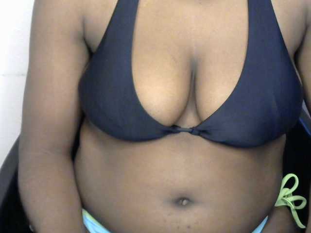 Drippypussy07 live cam on BongaCams