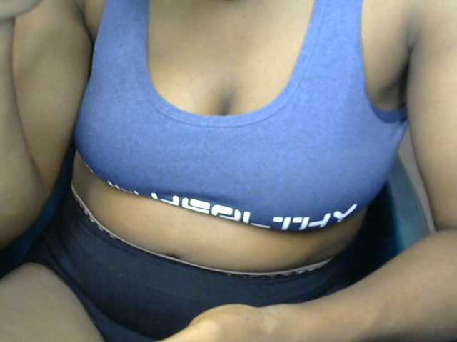 Drippypussy07 live cam on BongaCams