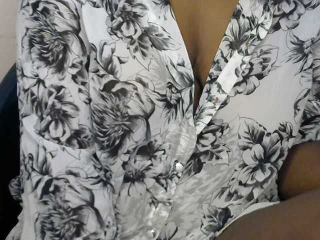 Drippypussy07 live cam on BongaCams
