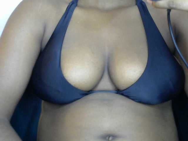 Drippypussy07 live cam on BongaCams