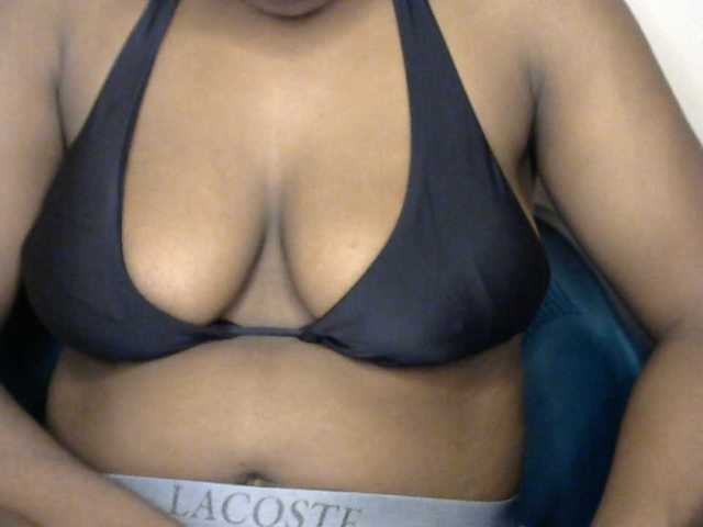 Drippypussy07 webcam bongacams model stream image