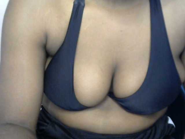 Drippypussy07 live cam on BongaCams