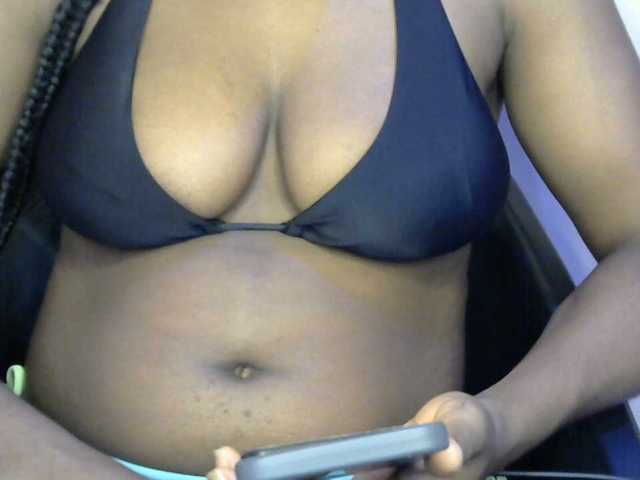 Drippypussy07 live cam on BongaCams