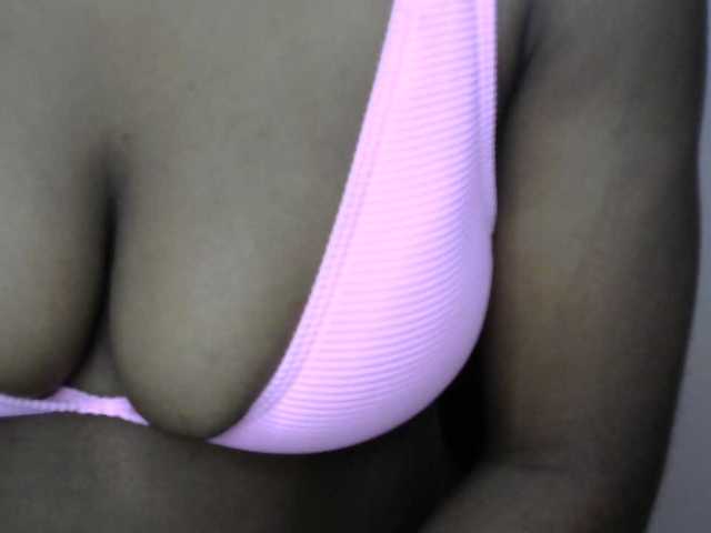 Drippypussy07 live cam on BongaCams