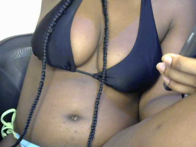Drippypussy07 live cam on BongaCams