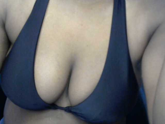 Drippypussy07 live cam on BongaCams