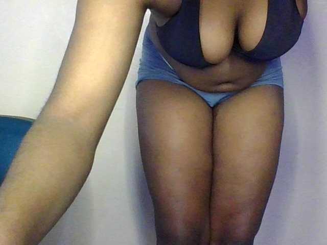 Drippypussy07 live cam on BongaCams