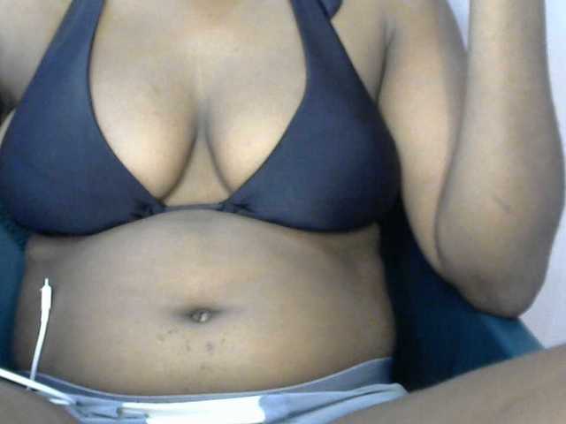 Drippypussy07 live cam on BongaCams