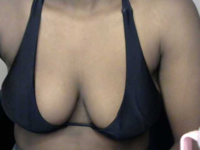 Drippypussy07 live cam on BongaCams