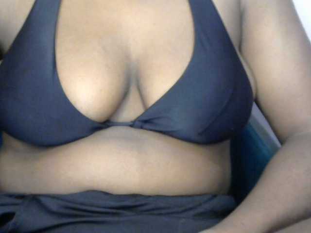 Drippypussy07 live cam on BongaCams