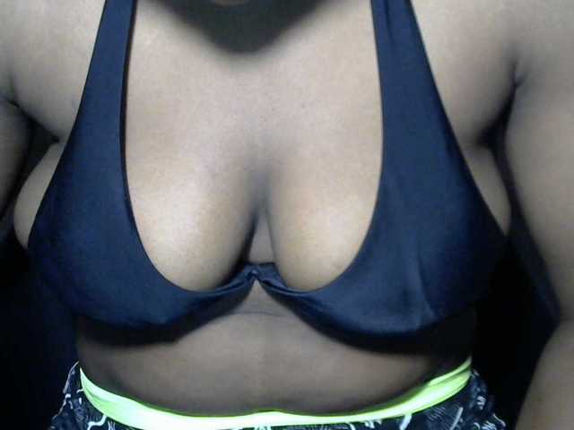 Drippypussy07 live cam on BongaCams