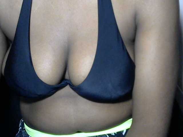 Drippypussy07 live cam on BongaCams