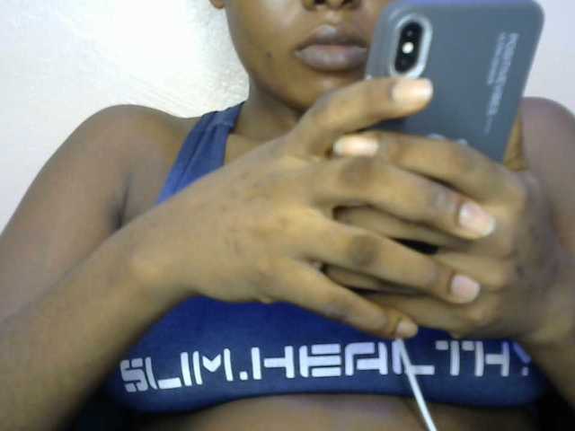 Drippypussy07 live cam on BongaCams