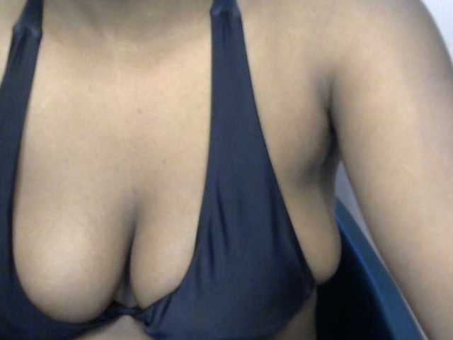 Drippypussy07 live cam on BongaCams