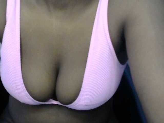 Drippypussy07 live cam on BongaCams
