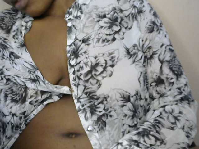 Drippypussy07 live cam on BongaCams