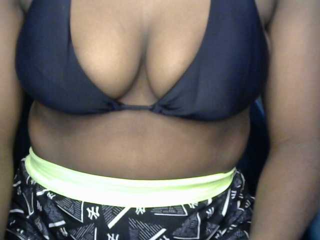 Drippypussy07 live cam on BongaCams