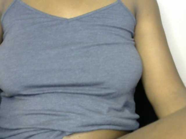 Drippypussy07 live cam on BongaCams