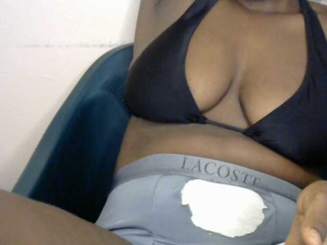 Drippypussy07 live cam on BongaCams
