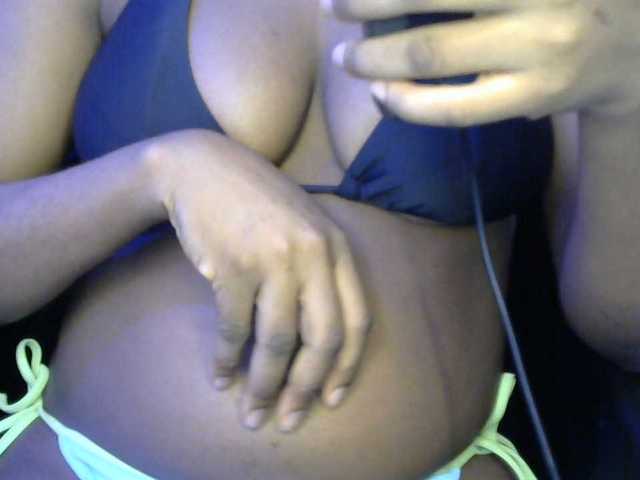 Drippypussy07 live cam on BongaCams