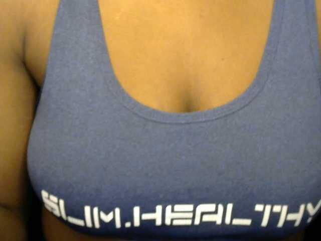 Drippypussy07 live cam on BongaCams
