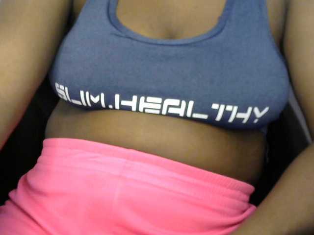 Drippypussy07 live cam on BongaCams