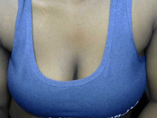 Drippypussy07 live cam on BongaCams