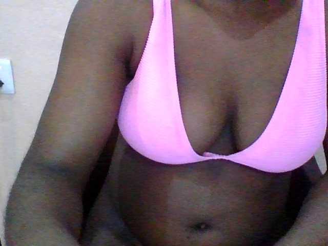 Drippypussy07 live cam on BongaCams