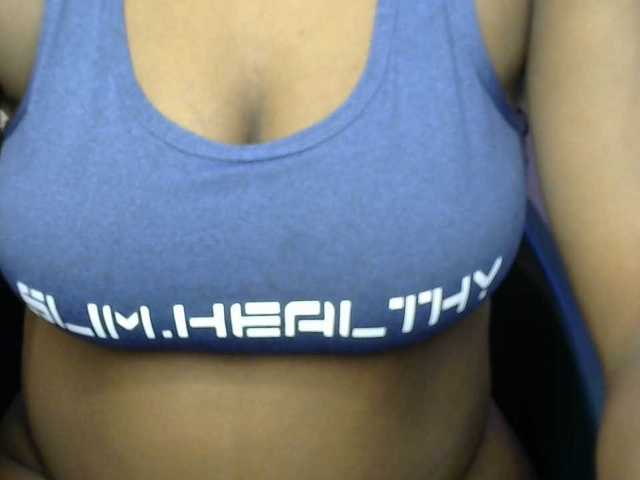 Drippypussy07 live cam on BongaCams
