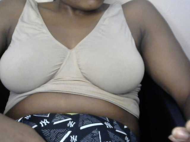 Drippypussy07 live cam on BongaCams