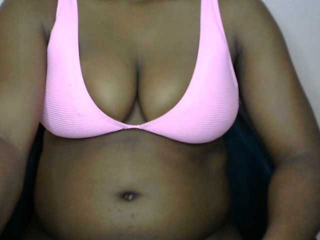 Drippypussy07 live cam on BongaCams