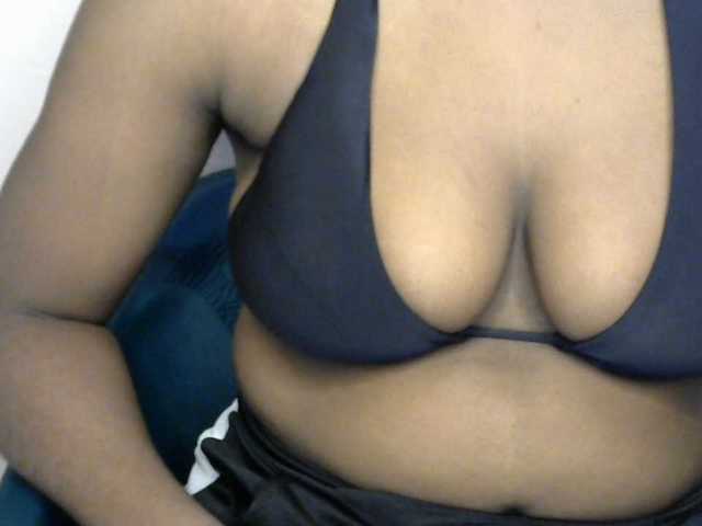 Drippypussy07 live cam on BongaCams