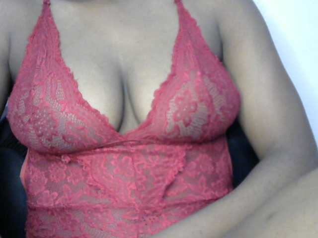 Drippypussy07 live cam on BongaCams
