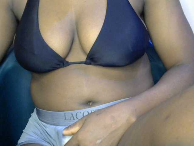 Drippypussy07 live cam on BongaCams