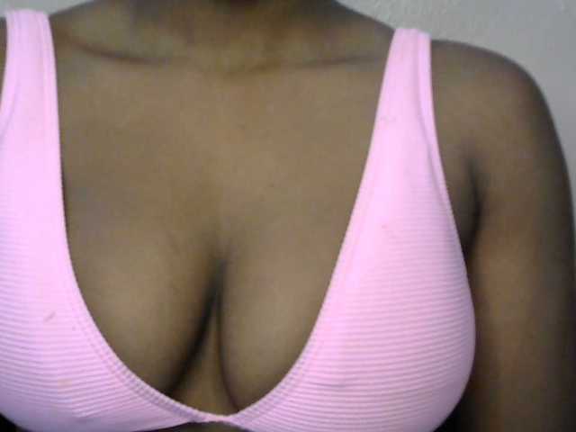 Drippypussy07 live cam on BongaCams