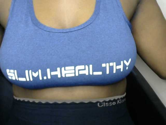 Drippypussy07 live cam on BongaCams