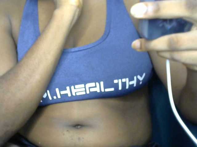 Drippypussy07 live cam on BongaCams