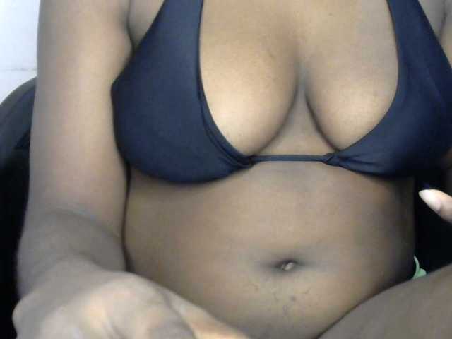 Drippypussy07 live cam on BongaCams