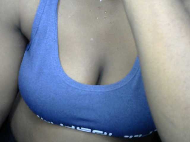 Drippypussy07 live cam on BongaCams