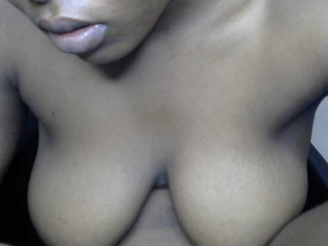 Drippypussy07 live cam on BongaCams