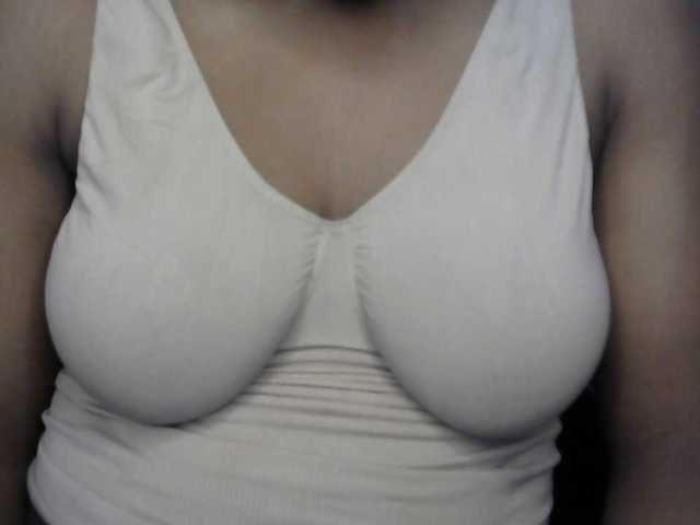 Drippypussy07 live cam on BongaCams