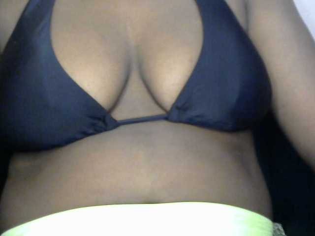 Drippypussy07 live cam on BongaCams