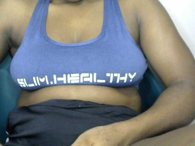 Drippypussy07 live cam on BongaCams