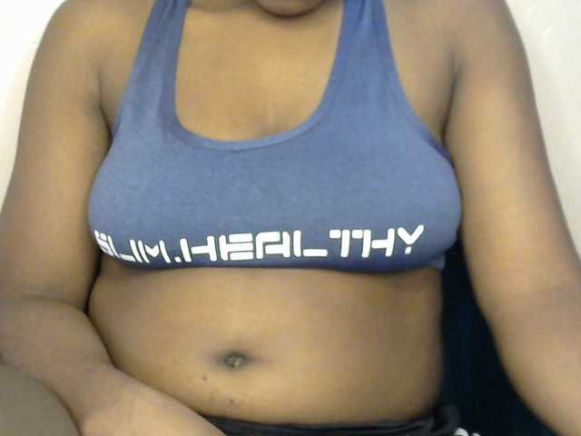 Drippypussy07 live cam on BongaCams
