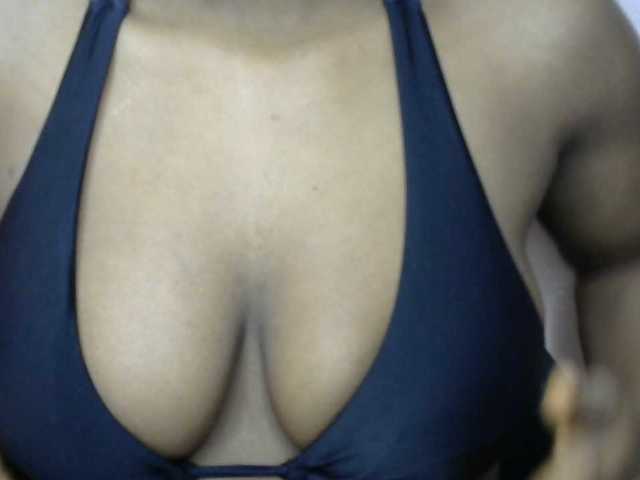 Drippypussy07 live cam on BongaCams