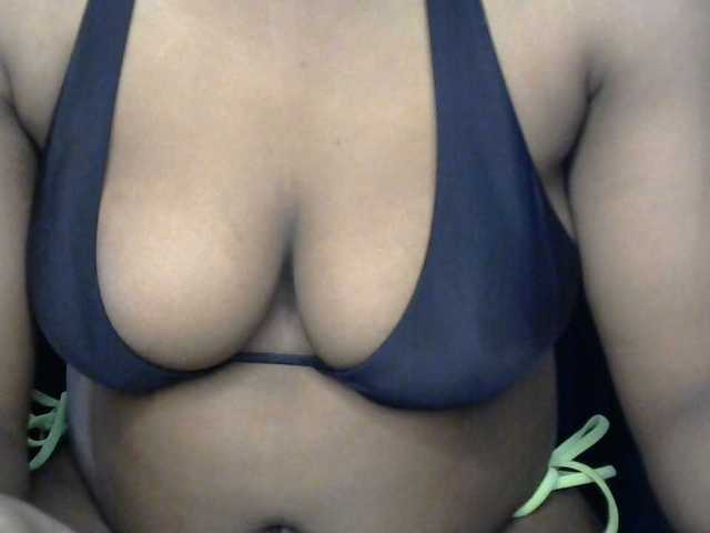 Drippypussy07 live cam on BongaCams
