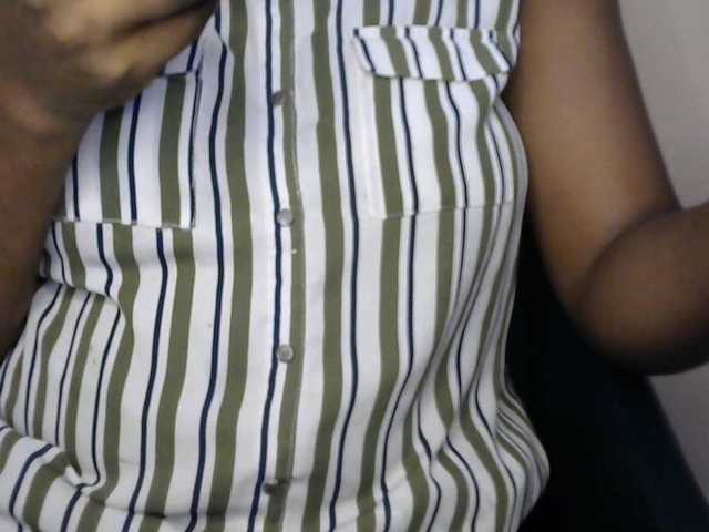Drippypussy07 live cam on BongaCams