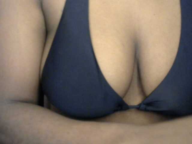Drippypussy07 live cam on BongaCams