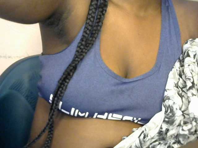 Drippypussy07 live cam on BongaCams