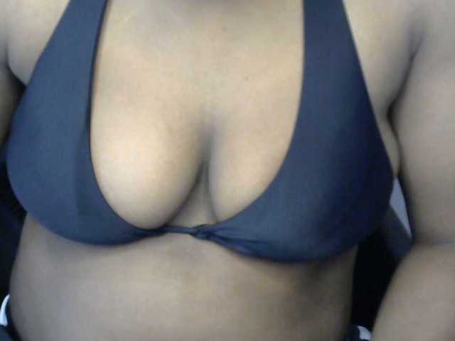 Drippypussy07 live cam on BongaCams